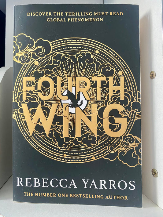 Fourth Wing by Rebecca Yarros (The Empyrean #1)