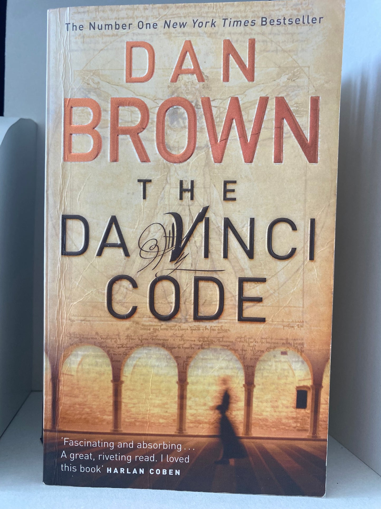 The Da Vinci Code by Dan Brown (Robert Langdon #2)